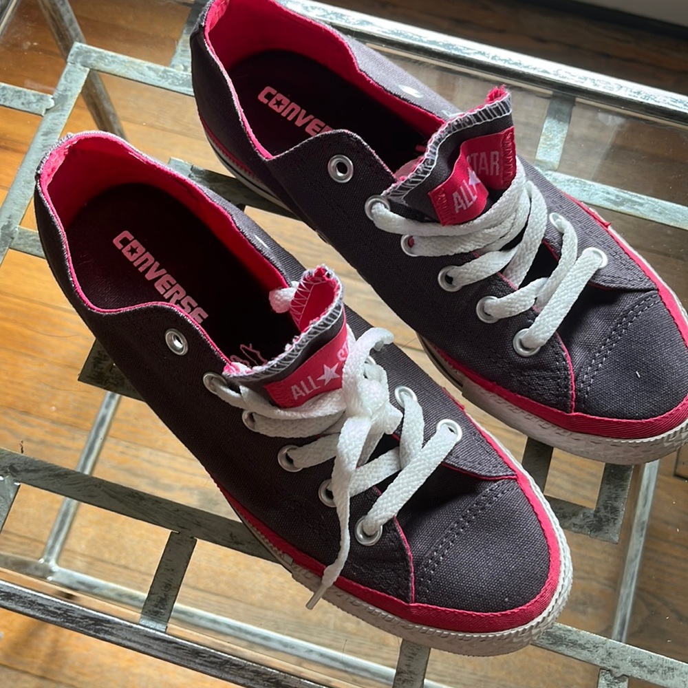 Converse All Stars Gray/Pink Size 9